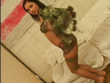 Black haired beauty well fucked