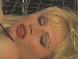 Hot lips on leesaa rare facial BB