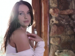 Romantic Cutie Jizzed On