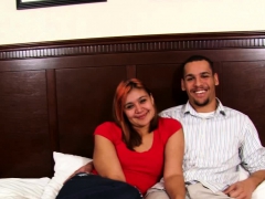 Passionate Chick Loves To Fool Around In Bed