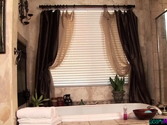Glam Massage Babe Enjoys Erotic Soapy Massage