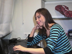 Heavenly Russian Beauty Liona Levi Gets Crotch Licked
