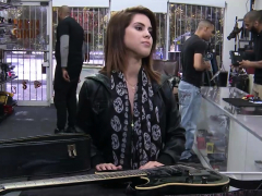 Pawnshop Musician Sucking Before Riding Dick