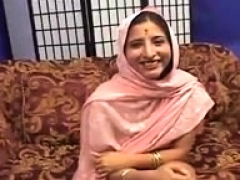 Desi India Indian Hot Slut In Bombay 5th Time For 100 Indian