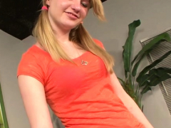 Attractive Minx Maci More Gets Treated Good