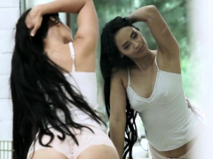 Babe With Cascading Locks