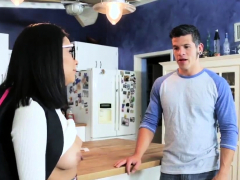 Family Sex Game Bookworrm Stepsis Gets Her First D