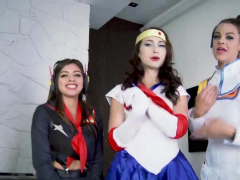 Girl Orgy First Time Cosplay Queens