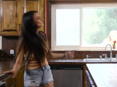 Busty Stepmom Licking Stepdaughter Whos Facesitted By Her Gf