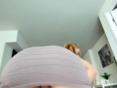 Lusty Teen Babe Holly Hendrix Exposes Curves During Sex