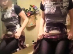 Cute Teen Masturbates To Orgasm Homemade