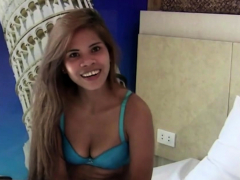 Asian Teen Knows How To Use Her Mouth.