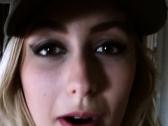 Amateur Teens Eat Pussy