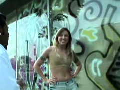 Fiona Cheeks Mouthing A Big Cock
