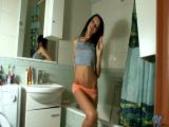 Upclose Pussy Spreading and Masturbation In The Shower