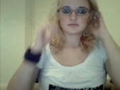 Slut aussie teen showing off on cam