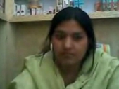 Indian Horny doctor Pratibha from Jamshedpur undress and finger in clinic om cam