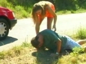 blonde pumps him back to life after car accident